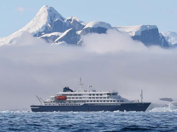 MS HONDIUS | Circumnavigation of Spitsbergen