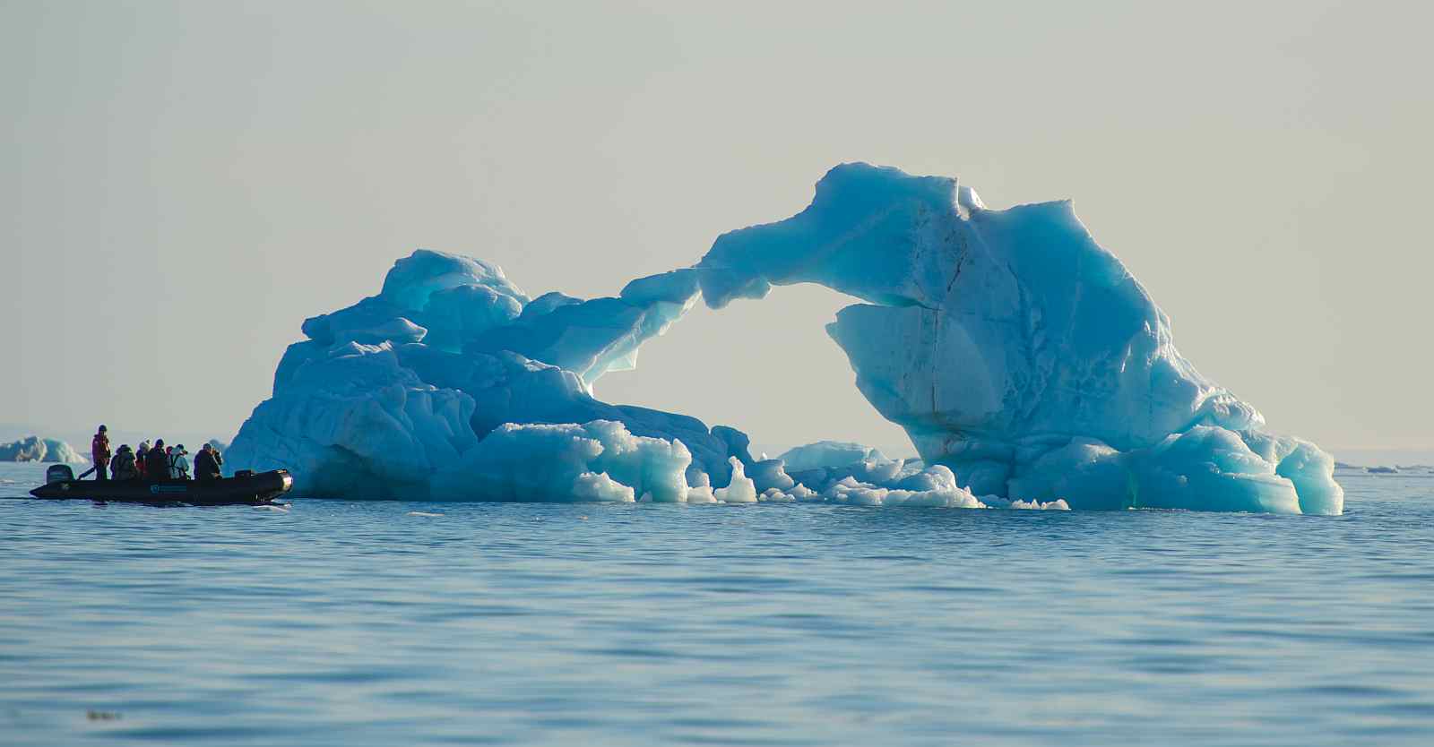 Around Spitsbergen, Kvitoya, August