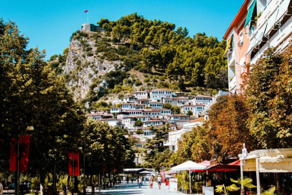 Berat Tour